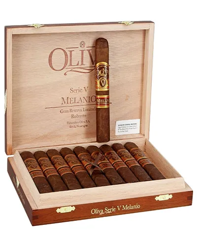 Oliva Serie V Melanio Robusto Puro - 10´s Ahşap Kutu