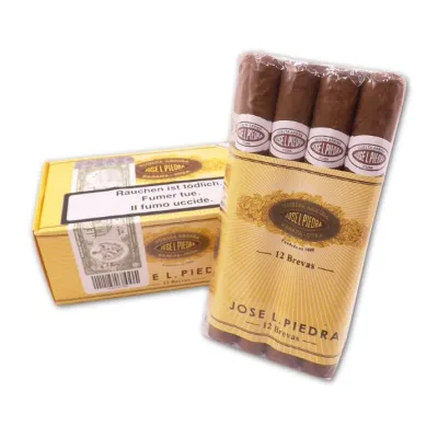 José L. Piedra Brevas 25's FREESHOP