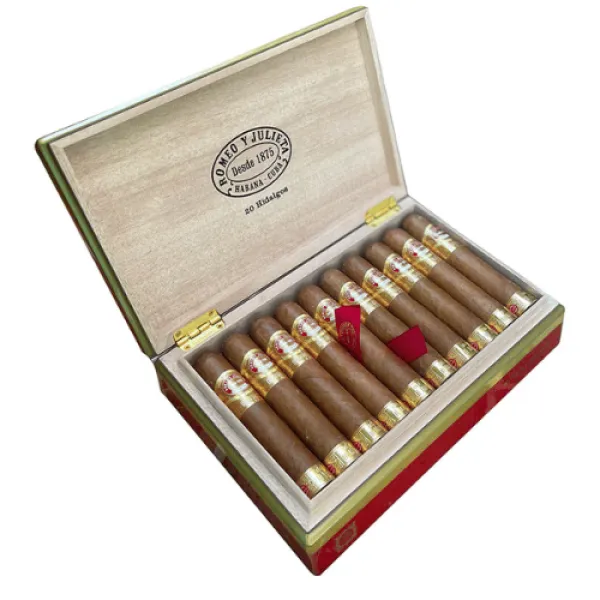 Romeo y Julieta Linea de Oro Hidalgos 20's