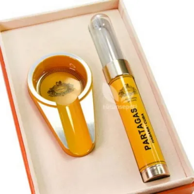 Partagas Tekli Tüp Humidor ve Küllük seti